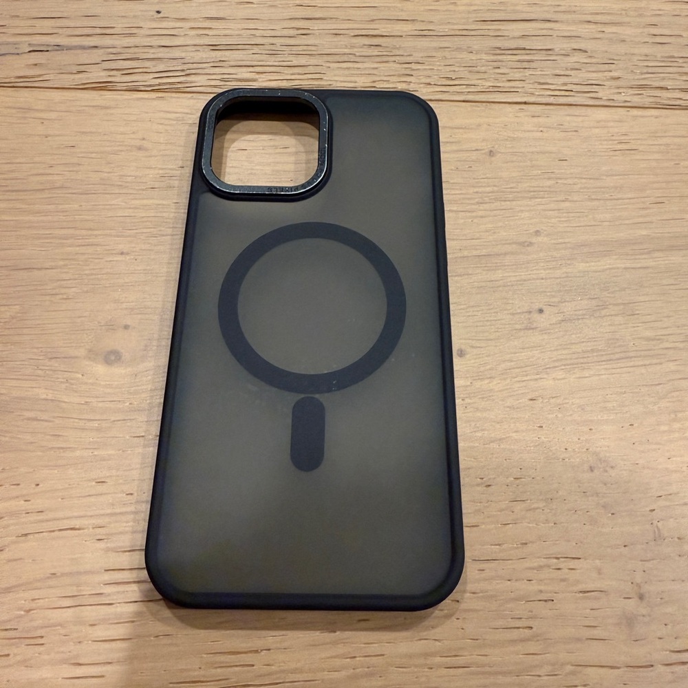 IPhone 13 Max Pro Magsafe Black Case